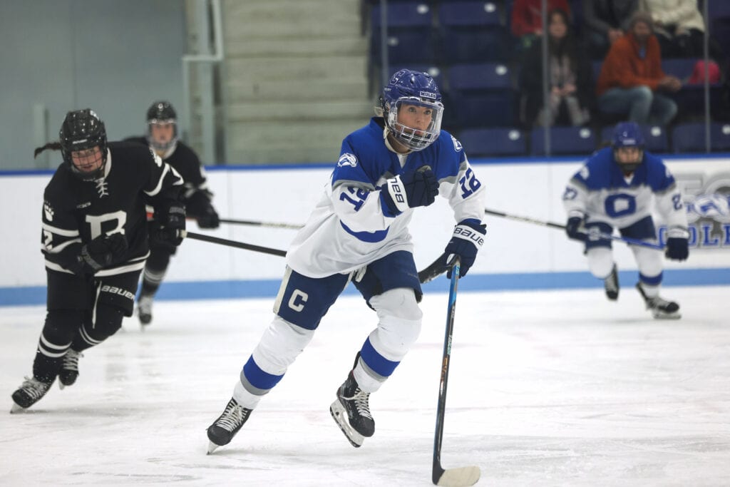colby women's hockey